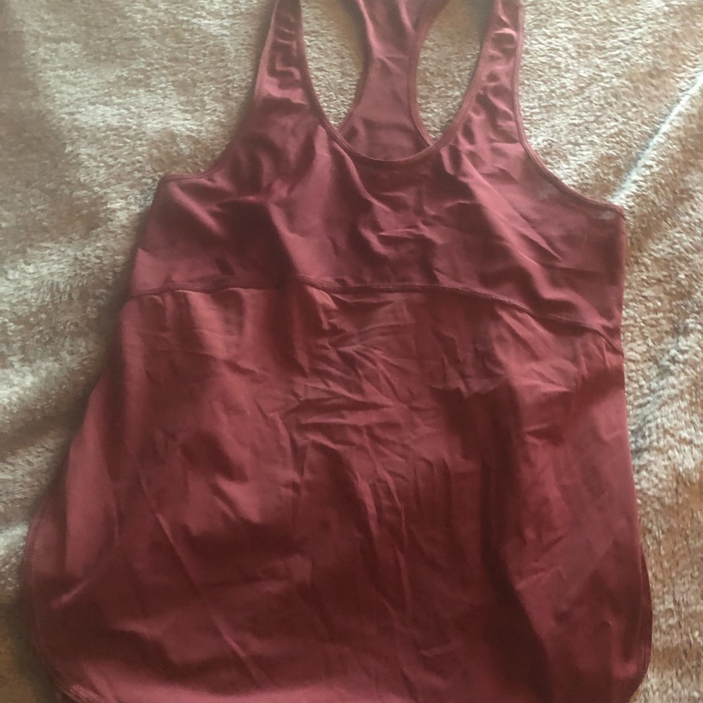 Lulemenon tank